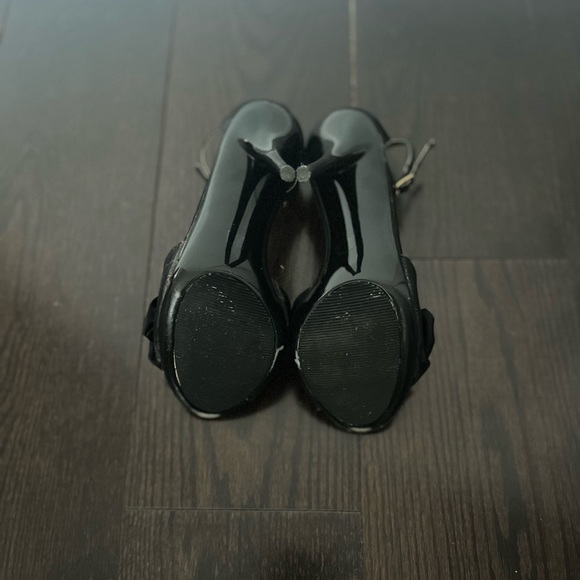 Roberto Vianni Floral Heels - Picture 7 of 8